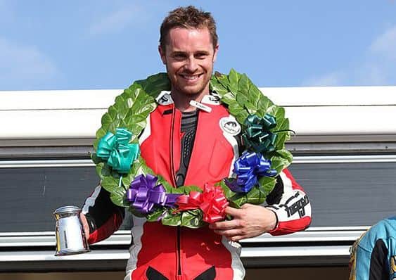Antony Hart EMN-161019-112034002