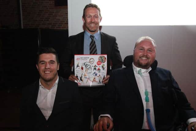 Mouth painter Henry Fraser with Jonny Wilkinson and Matt Hampson
