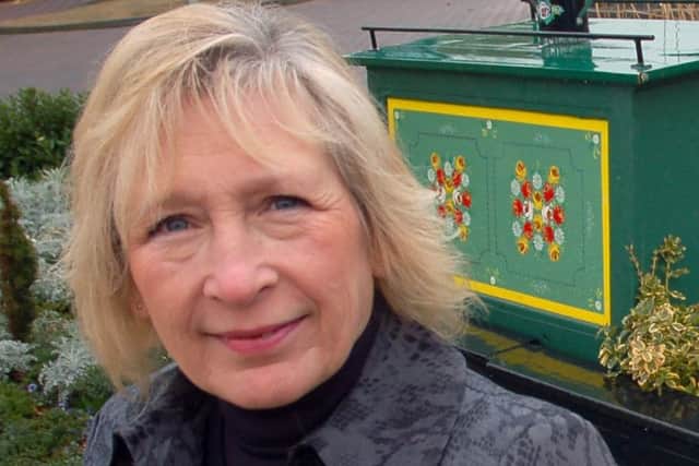 Marie Walters EMN-161026-085739001