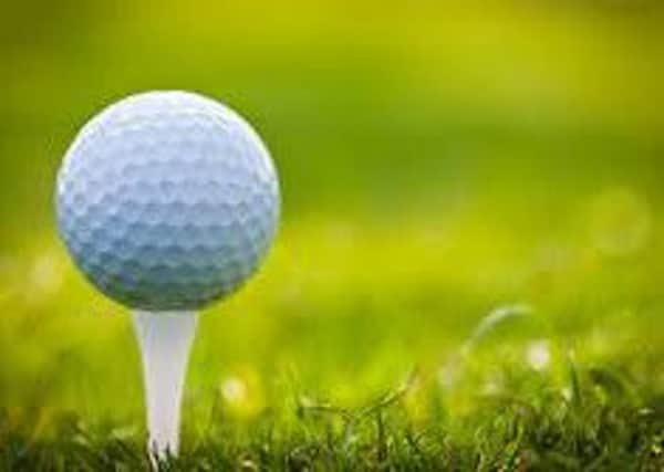 golf ball EMN-150806-164859001