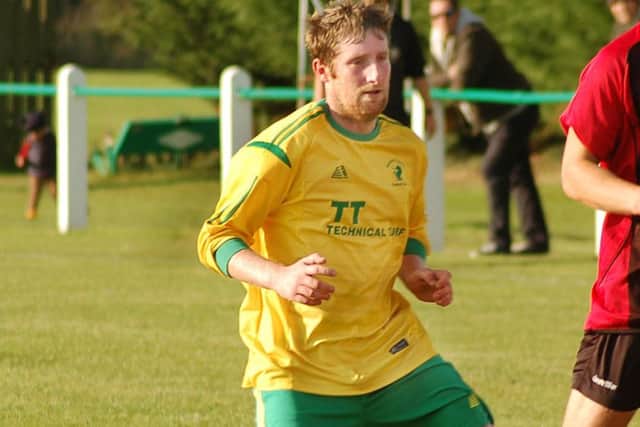 David Hazeldine made an almost instant impact for the second time in three matches EMN-161128-172901002