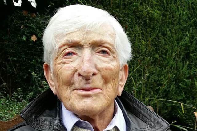 Dr Sandy Saunders (94), of Burton Lazars EMN-170123-155206001