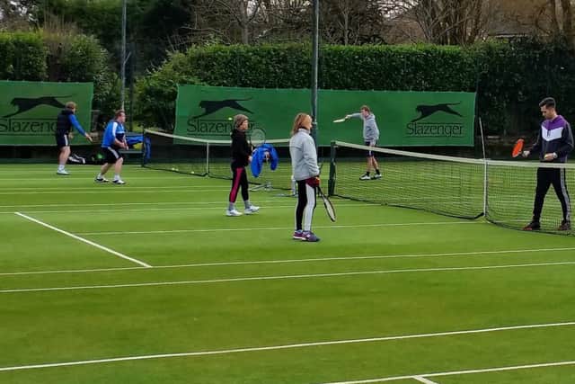 Hamilton Tennis Club coaching EMN-170214-162852002