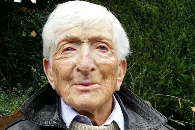 Dr Sandy Saunders, of Burton Lazars, who has died aged 94 EMN-170228-164007001