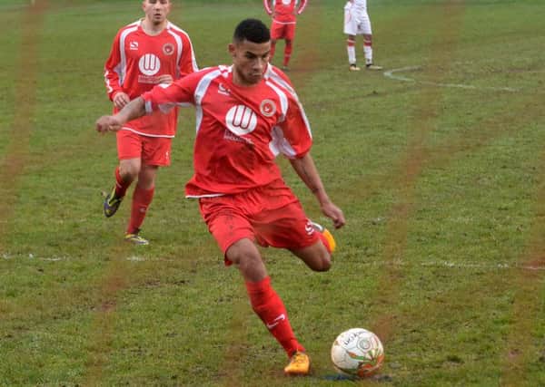 Buckingham Town dangerman Leon Lobjoit EMN-170228-182425002