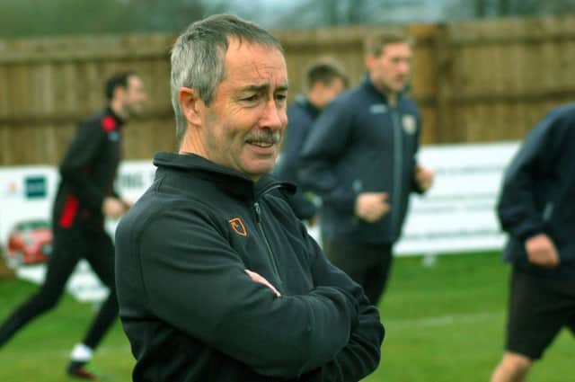 Steve Hendy led Sileby Town to the Senior League title in 2014/15, edging Melton into a second successive runners-up spot EMN-171101-112702002