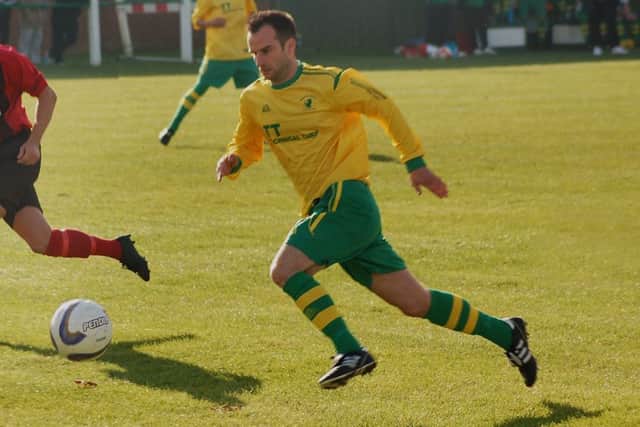 Graham Wells was injured after giving Holwell a precious second goal EMN-170504-102807002