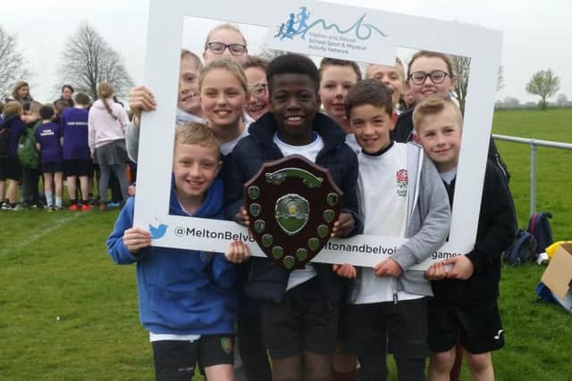 Tag rugby champions Swallowdale School EMN-171104-153426002