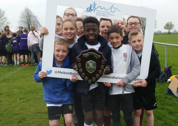 Tag rugby champions Swallowdale School EMN-171104-153426002