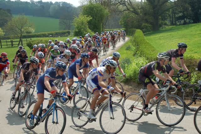 the 2011 CiCLE Classic. On the way to Moscow Farm and Burrough-on-the-Hill EMN-170418-125512002