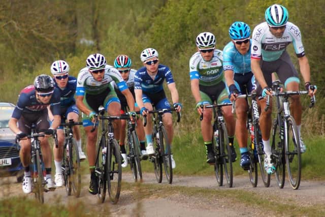 The race tackles the toughest off road sector: Somerberg EMN-170423-172328002