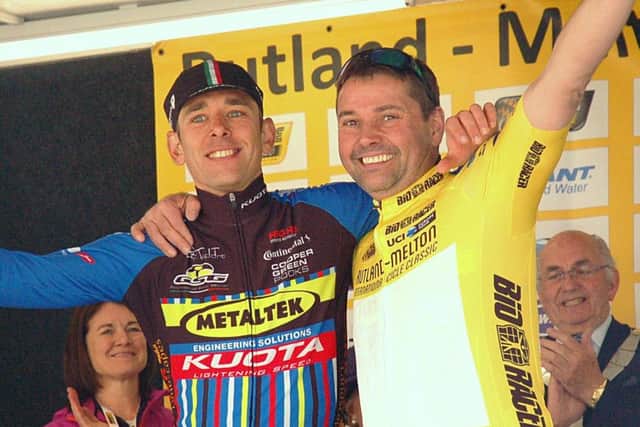 Fleeman surrenders his race winner's jersey to Metaltek team boss Andy Swain EMN-170424-085140002