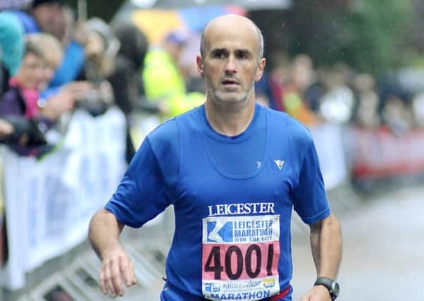 Chris Southam beat his target tme of 2hr 50min to secure a top 500 finish at the London Marathon. EMN-170205-122712002