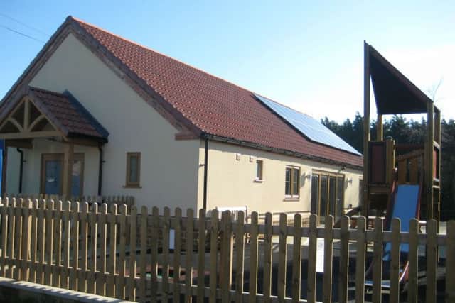 Eastwell Village Hall EMN-170613-140409001