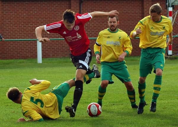 A dangerous moment for Holwell's back four, but the hosts gave as godo as they got against Dunkirk EMN-170926-092835002