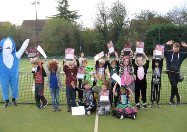 Hallowe'en tennis coaching at Hamilton EMN-171031-160713002