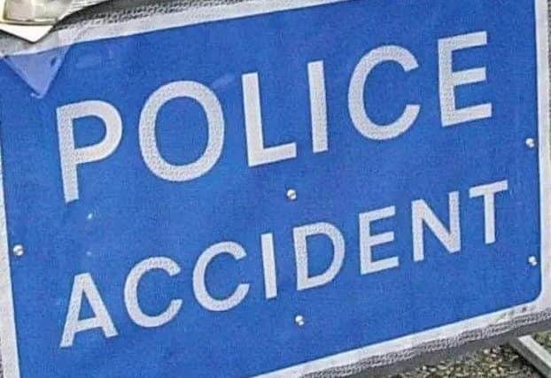 Police accident EMN-171116-104254001