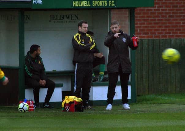 Cartaker manager Ryan Peacock (right) points the way, assisted by experienced Holwell striker Graham Wells EMN-171120-110550002